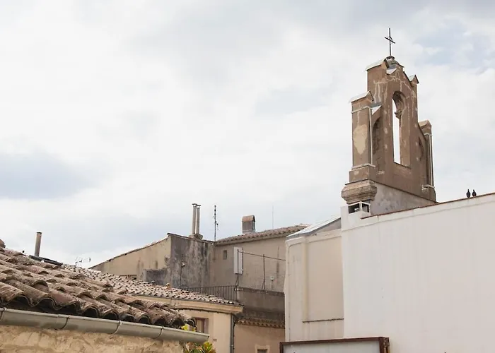 Idealement Situe Dans L'ecusson شقة نيم
